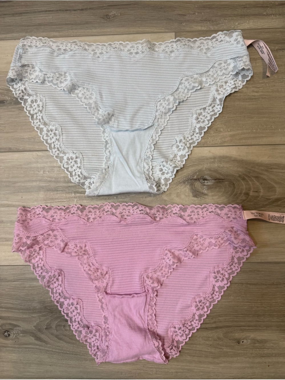 Victoria's Secret 4 Ribbed Lace Bikini Panties - White,Pink & Black NEVER WORN - Picture 5 of 8